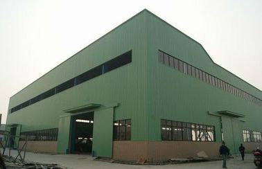चीन पूर्व इंजीनियरिंग औद्योगिक इस्पात इमारतें गैल्वनाइजेशन और पेंटिंग ट्रीटमेंट के साथ आपूर्तिकर्ता
