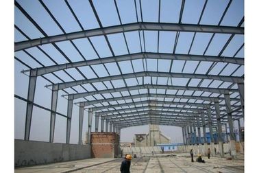 चीन बड़े-स्तरीकृत जस्ती स्ट्रक्चरल स्टील फैब्रिकेशन फ़्रेम वेयरहाउस आपूर्तिकर्ता