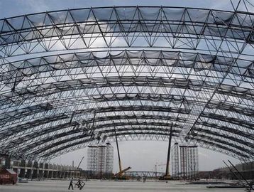 चीन पूर्व इंजीनियर भारी औद्योगिक कार्यशाला स्ट्रक्चरल स्टील फैब्रिकेशन स्टील पाइप ट्रस आपूर्तिकर्ता