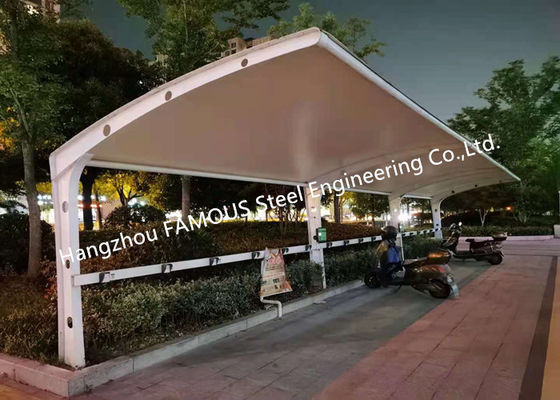 चीन पीवीडीएफ सेल स्टील झिल्ली संरचना छत कार पार्किंग प्रीफैब गैरेज शेड She आपूर्तिकर्ता