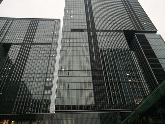 चीन मेटल प्रीफैब मल्टी स्टोरी स्टील कॉलम बिल्डिंग डॉरमेटरी सीजेड पर्लिन आपूर्तिकर्ता