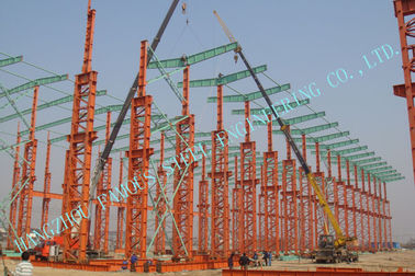 चीन औद्योगिक एएसटीएम स्टील फ़्रेमयुक्त भवन, प्रीफाब 75 एक्स 120 मल्टीपीन मेटल बिल्डिंग्स आपूर्तिकर्ता