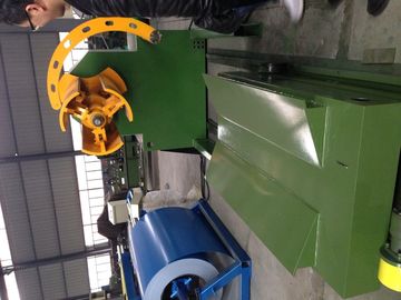 चीन Q235 इस्पात रोल मशीन रोलिंग शटर Slats जेड शहतीर बनाने आपूर्तिकर्ता