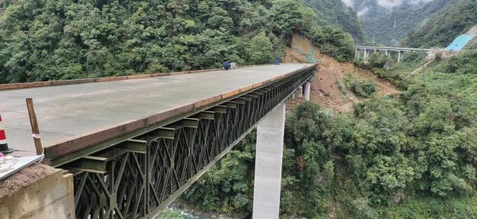 के बारे में नवीनतम कंपनी की खबर सिचुआन-तिब्बत लाइन में कई स्टील बेली ब्रिज पूरे किए गए  2